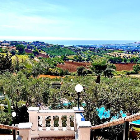 Casale Delle Rose B&B Fattoria Montepagano Exteriér fotografie